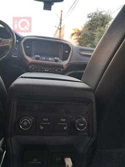 GMC Acadia